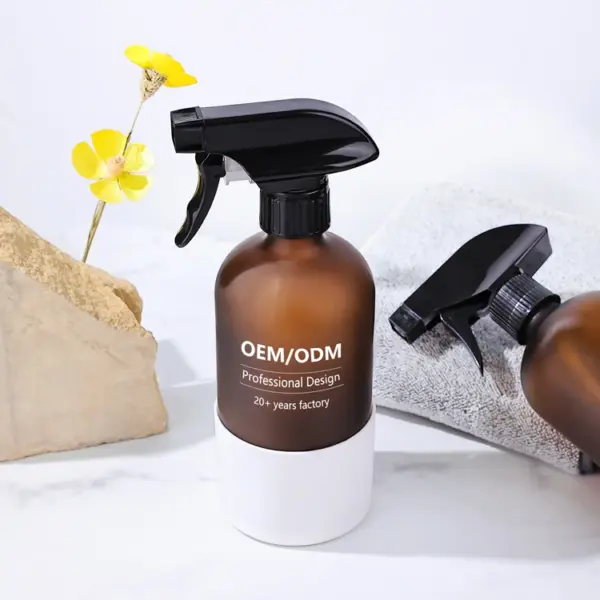 spray bottle with fine mist