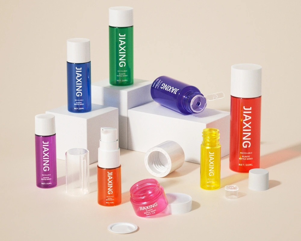 Mini and travel-size packaging