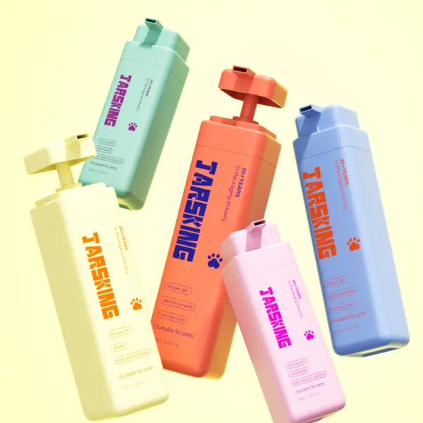 blank shampoo bottles