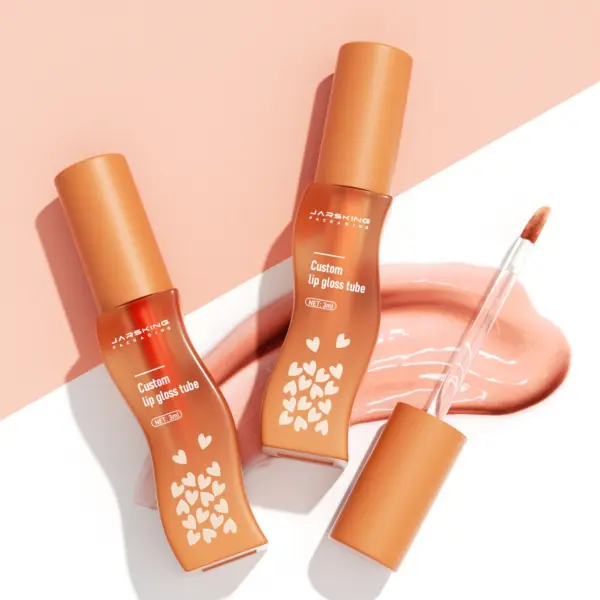 Unique shape lip oil packaging