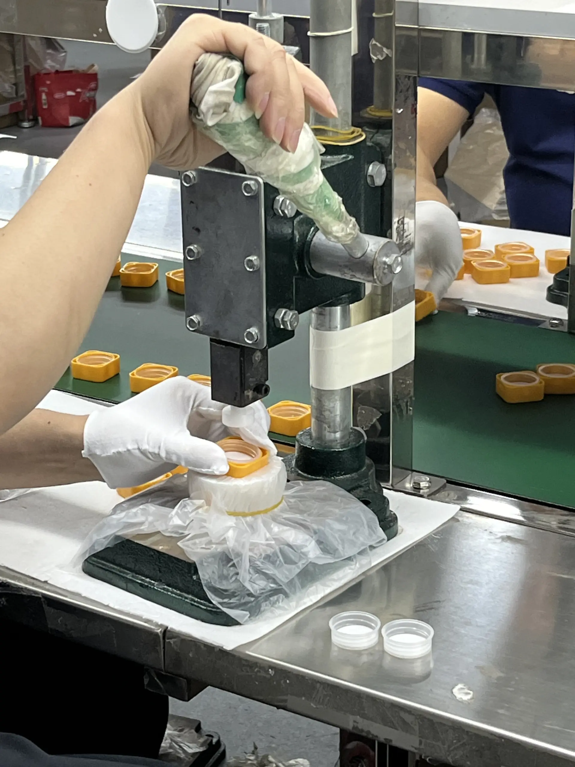 Multi-part cap & closure assembly